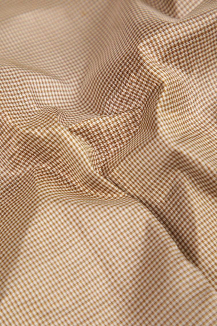 Linen White Kanchipuram Silk Sarees with Gold Zari Checks view 4