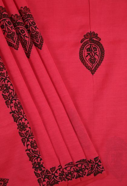 Strawberry Pink Poly Cotton Sarees with Without Zari Zari Floral Patterns