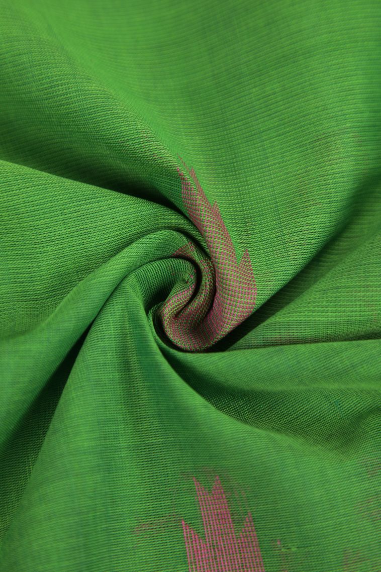 Forest Green Pure Handloom Kovai Cotton with Gold Zari Geometric Shapes view 4