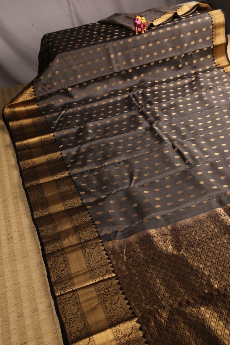 Damp Black Soft Silk Saree with Gold Zari Thilagam Puttas view 2