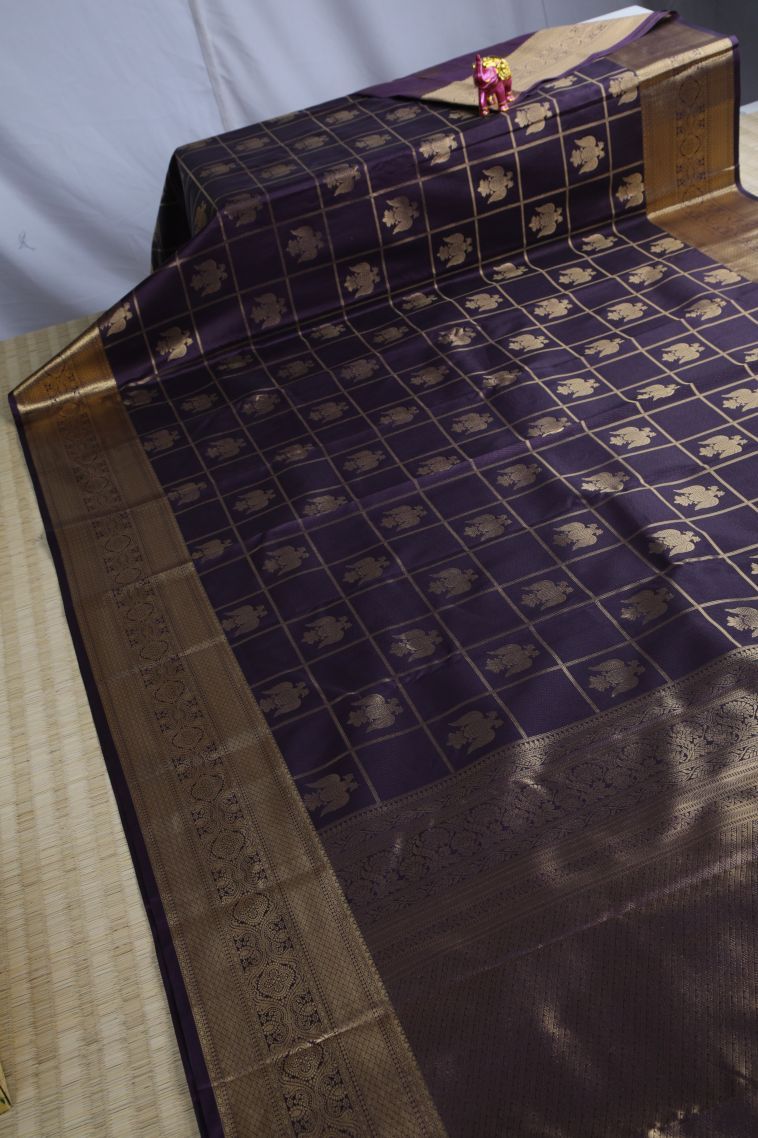 Grape Purple Apoorva Silk Sarees with Gold Zari Animal And Bird Motifs view 2