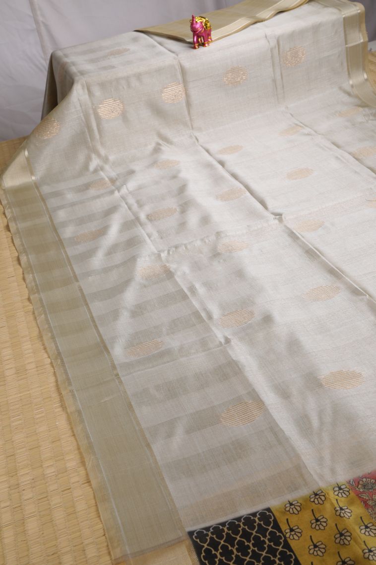 Oyster Yellow Tussar Saree with Gold Zari Geometric Shapes view 2