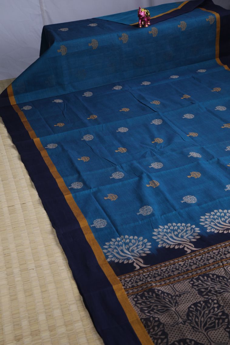 Bottle Green Pure Handloom Kovai Cotton with Without Zari Zari Floral Patterns view 2