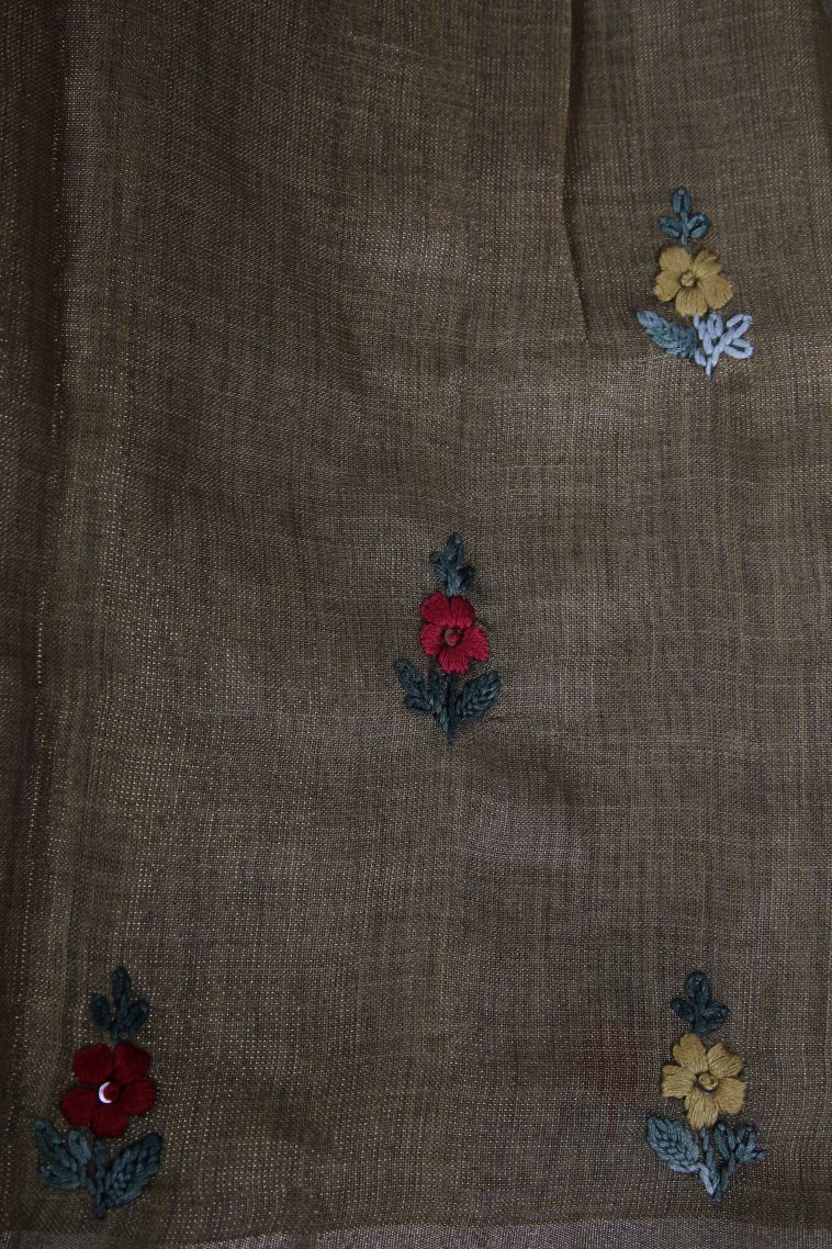 Abbey Black Linen Saree with Gold Zari Buttis (small Dots Or Motifs) view 3