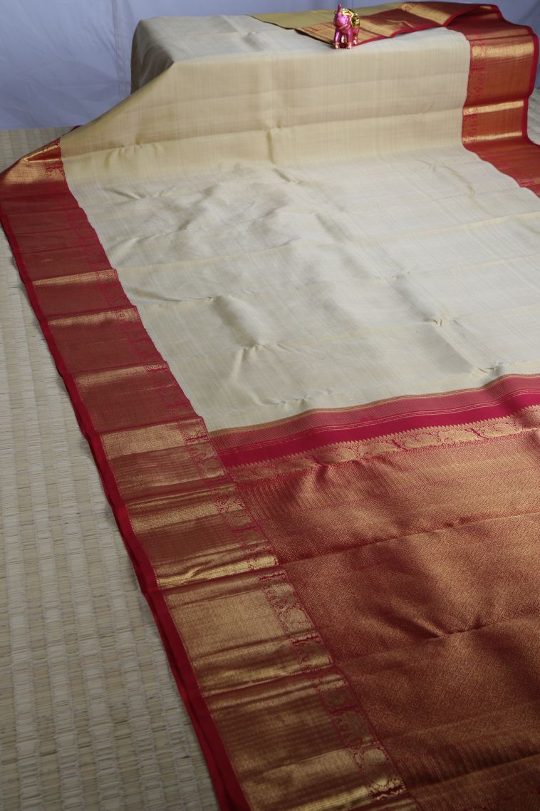 Beige Yellow Kanchipuram Silk Sarees with Gold Zari Plain view 2