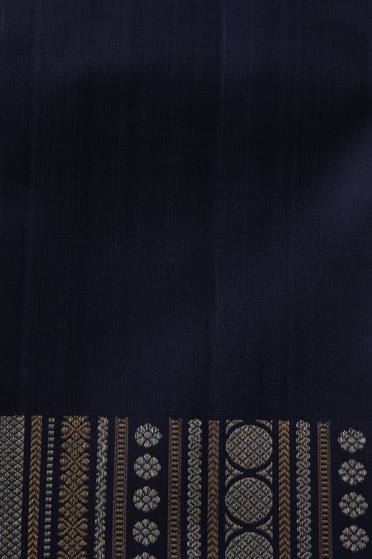 Onyx Black Kanchipuram Silk Sarees with Gold And Silver Zari Floral Patterns view 3