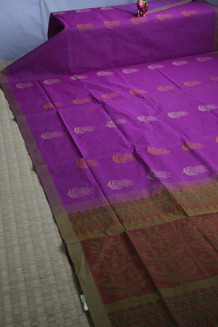 Bubble Purple Pure Handloom Kovai Cotton with Gold Zari Floral Patterns view 2