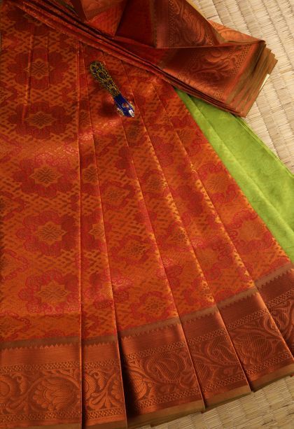 Tiger Orange Visiri Madippu Silk Sarees with Copper Zari Floral Patterns