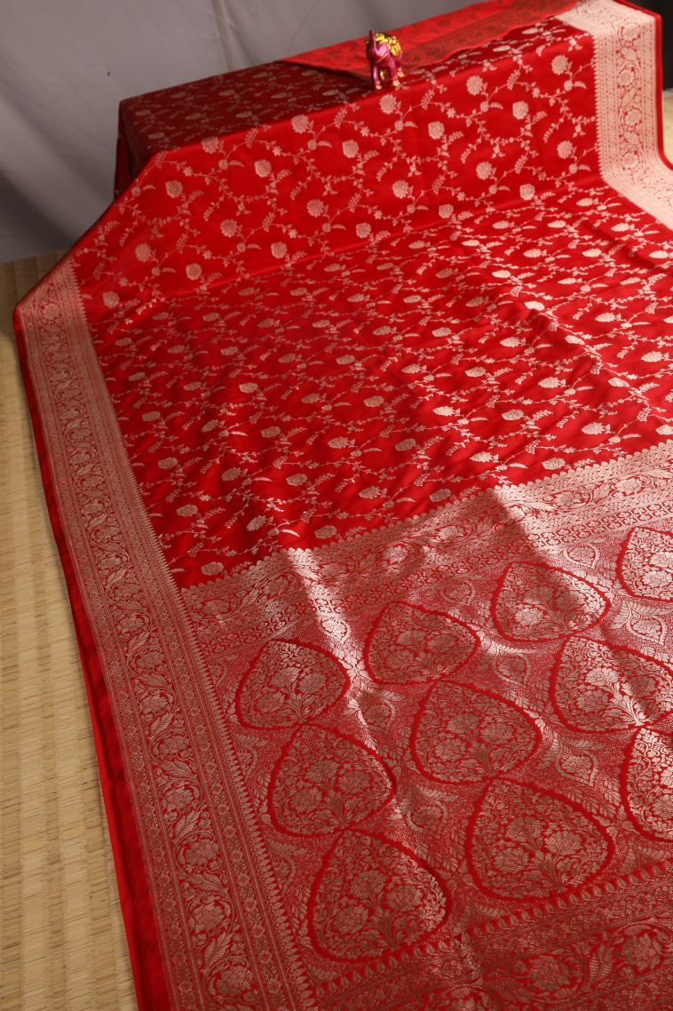 Candy Red Banaras Sarees with Gold Zari Floral Patterns view 2