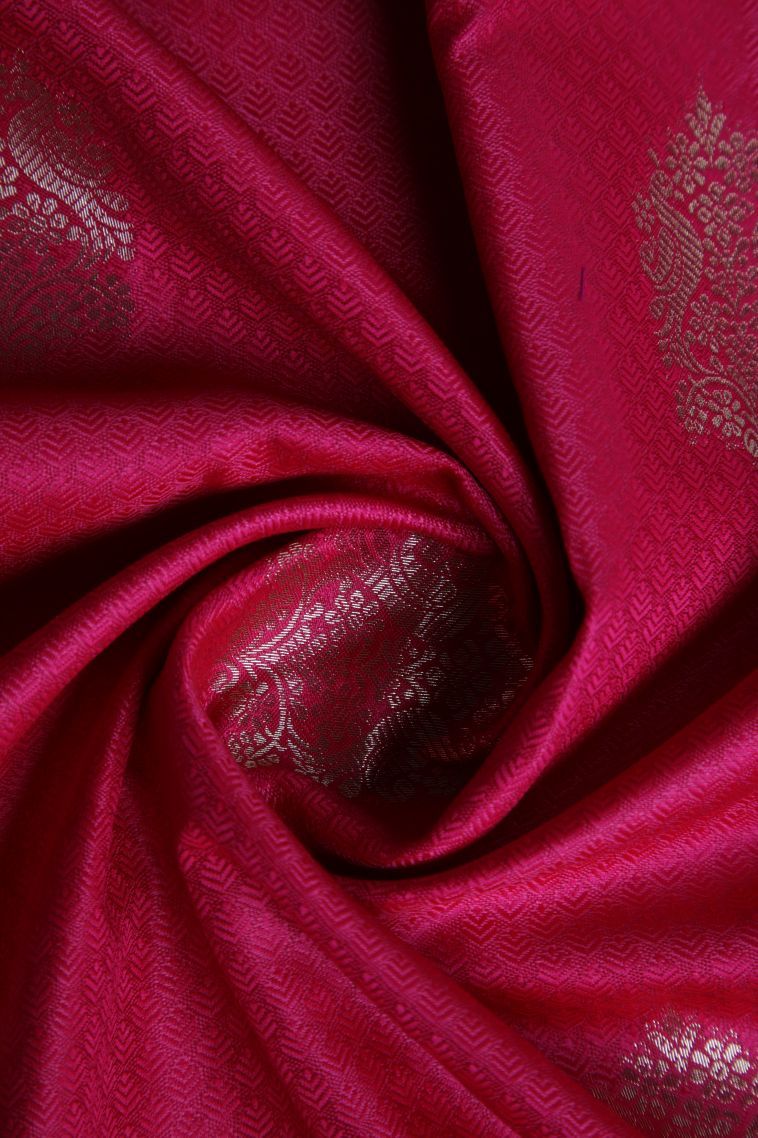 Apple Red Apoorva Silk Sarees with Gold Zari Peacock Motifs view 4