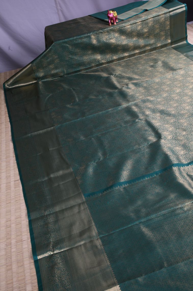 Basil Green Apoorva Silk Sarees with Gold Zari Animal And Bird Motifs view 2