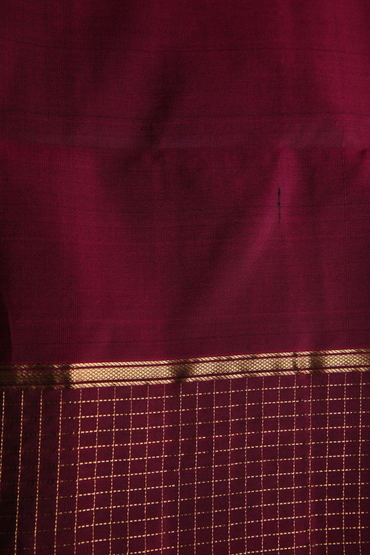 Paris Green Soft Silk Saree with Gold Zari Leaf Pattern view 3