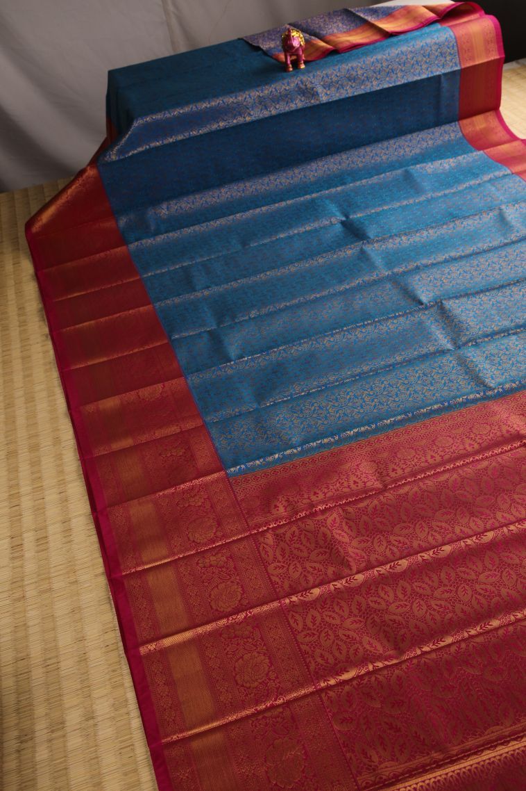 Azure Blue Visiri Madippu Silk Sarees with Gold Zari Floral Patterns view 2