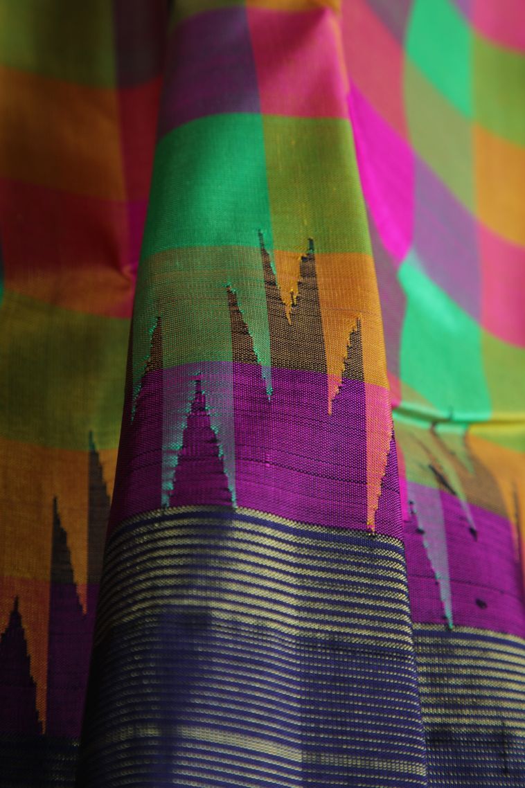 Berry Blue Kanchipuram Silk Sarees with Gold Zari Checks view 4