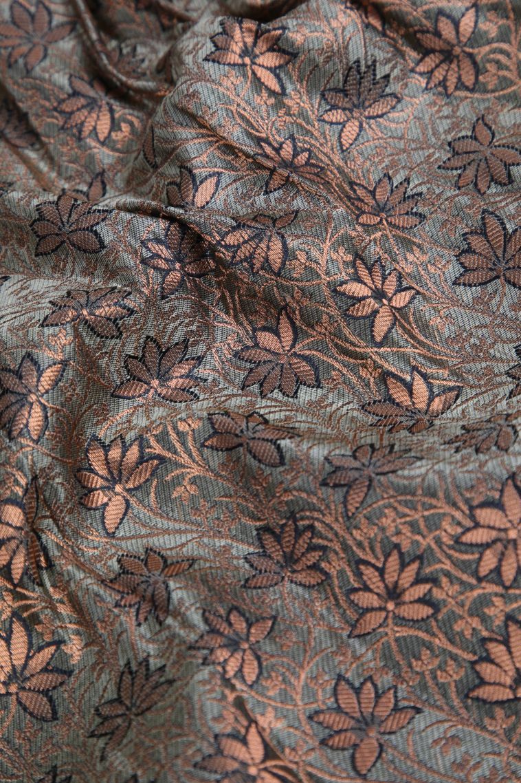 Cinnamon Brown Visiri Madippu Silk Sarees with Copper Zari Floral Patterns view 4