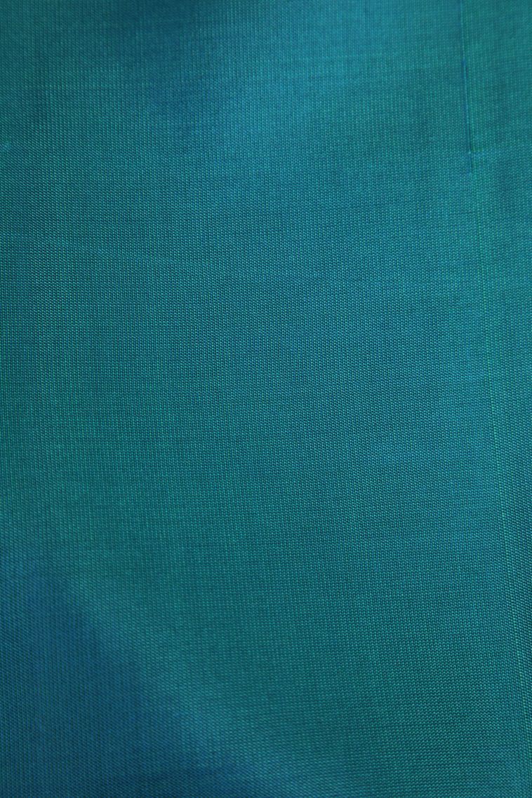 Punch Pink Soft Silk Saree with Gold Zari Floral Patterns view 3